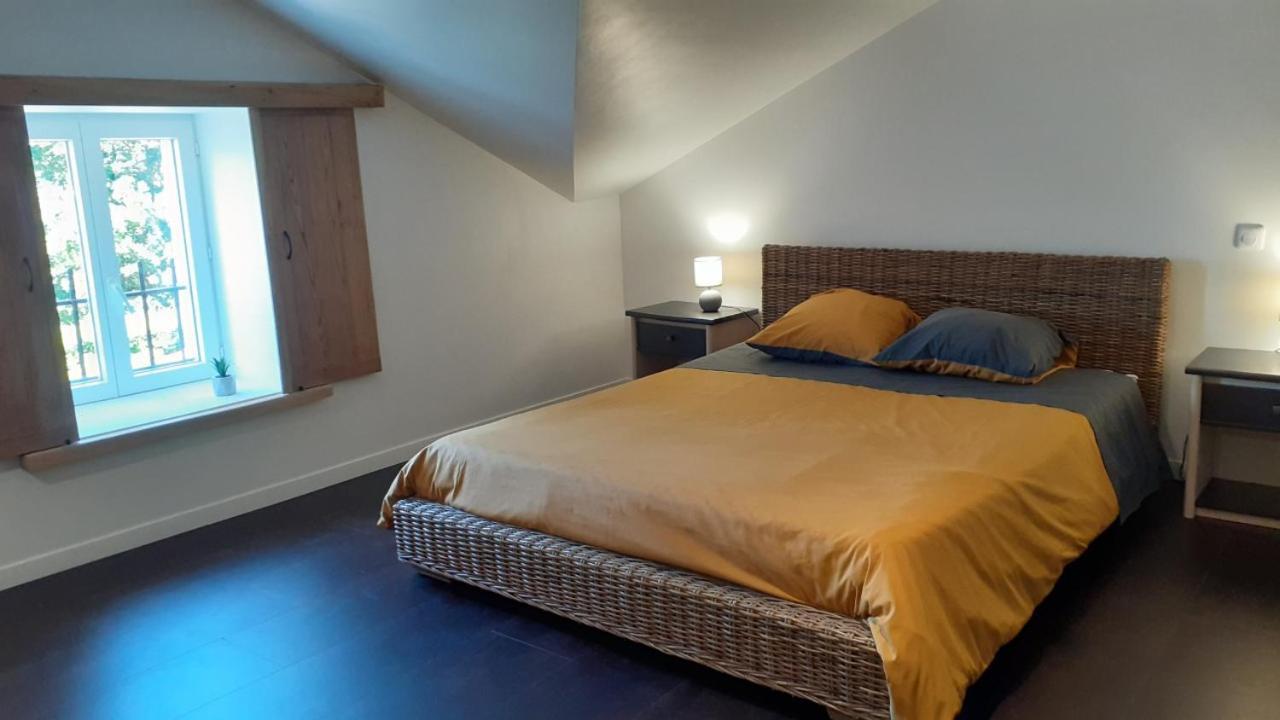 Grande Chambre D'Hote Les Chats-Pitres La Rochette (Charente) Exterior foto